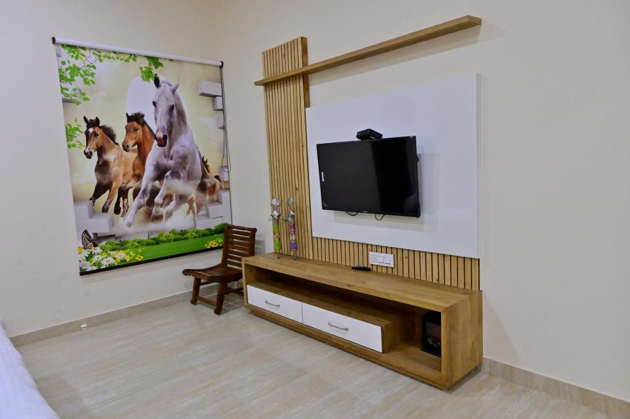 Ideal Home Stay Amritsar Luaran gambar