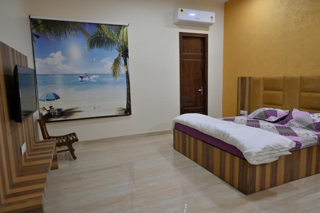 Ideal Home Stay Amritsar Luaran gambar